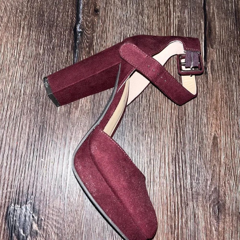 Women's Burgundy Heels - Picture 3 of 4